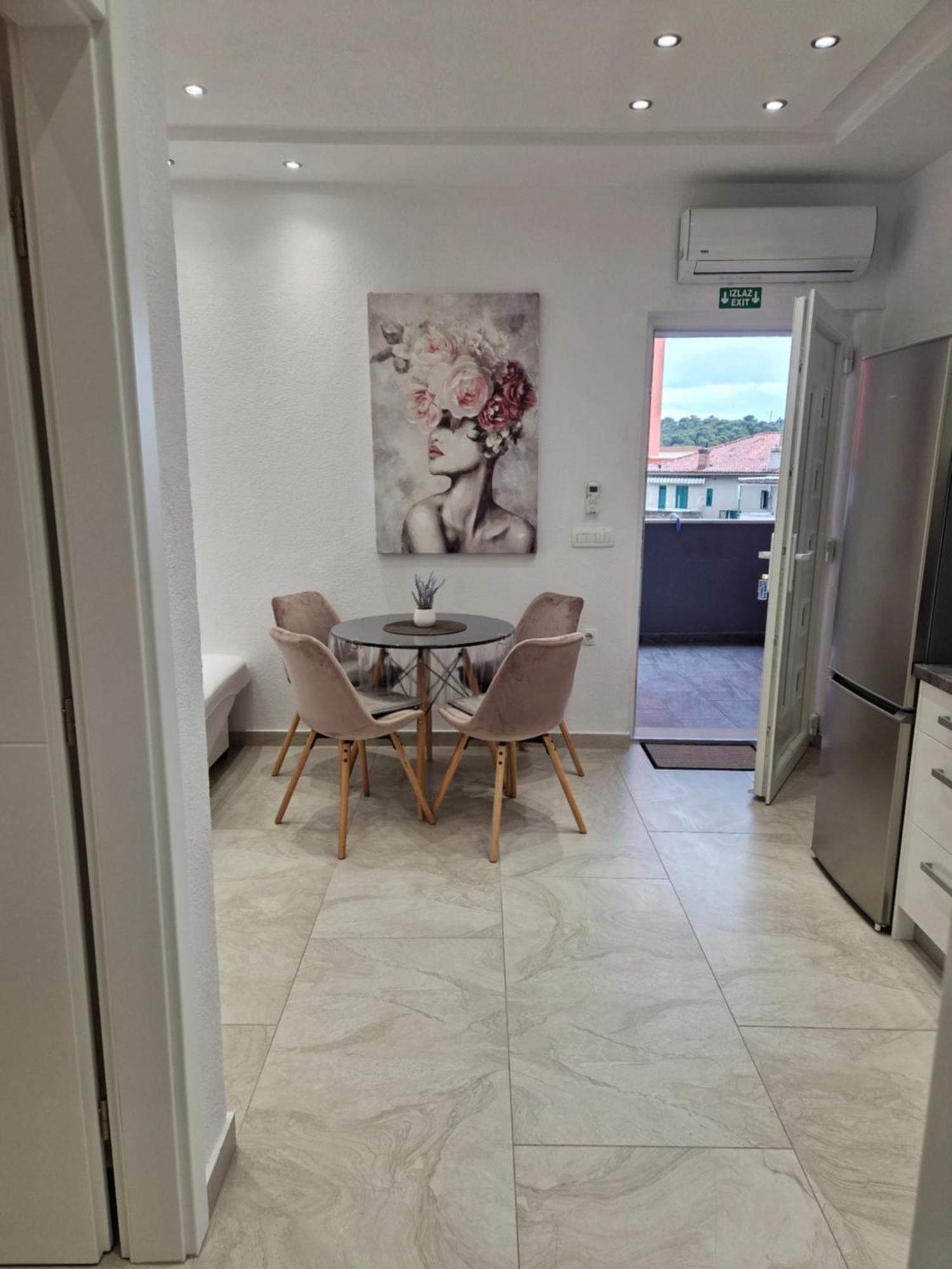 Apartmani Lavanda Centar Μακάρσκα Εξωτερικό φωτογραφία