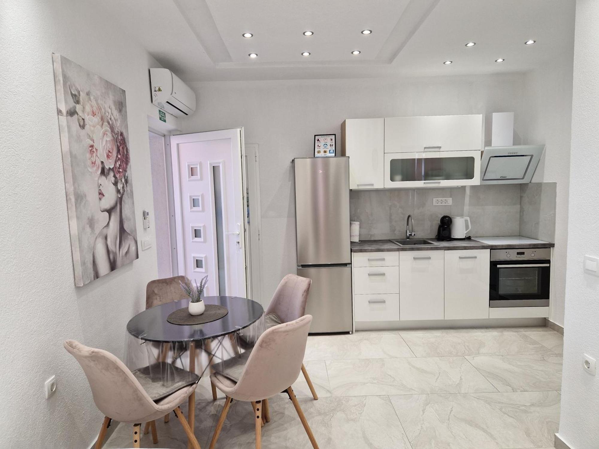 Apartmani Lavanda Centar Μακάρσκα Εξωτερικό φωτογραφία