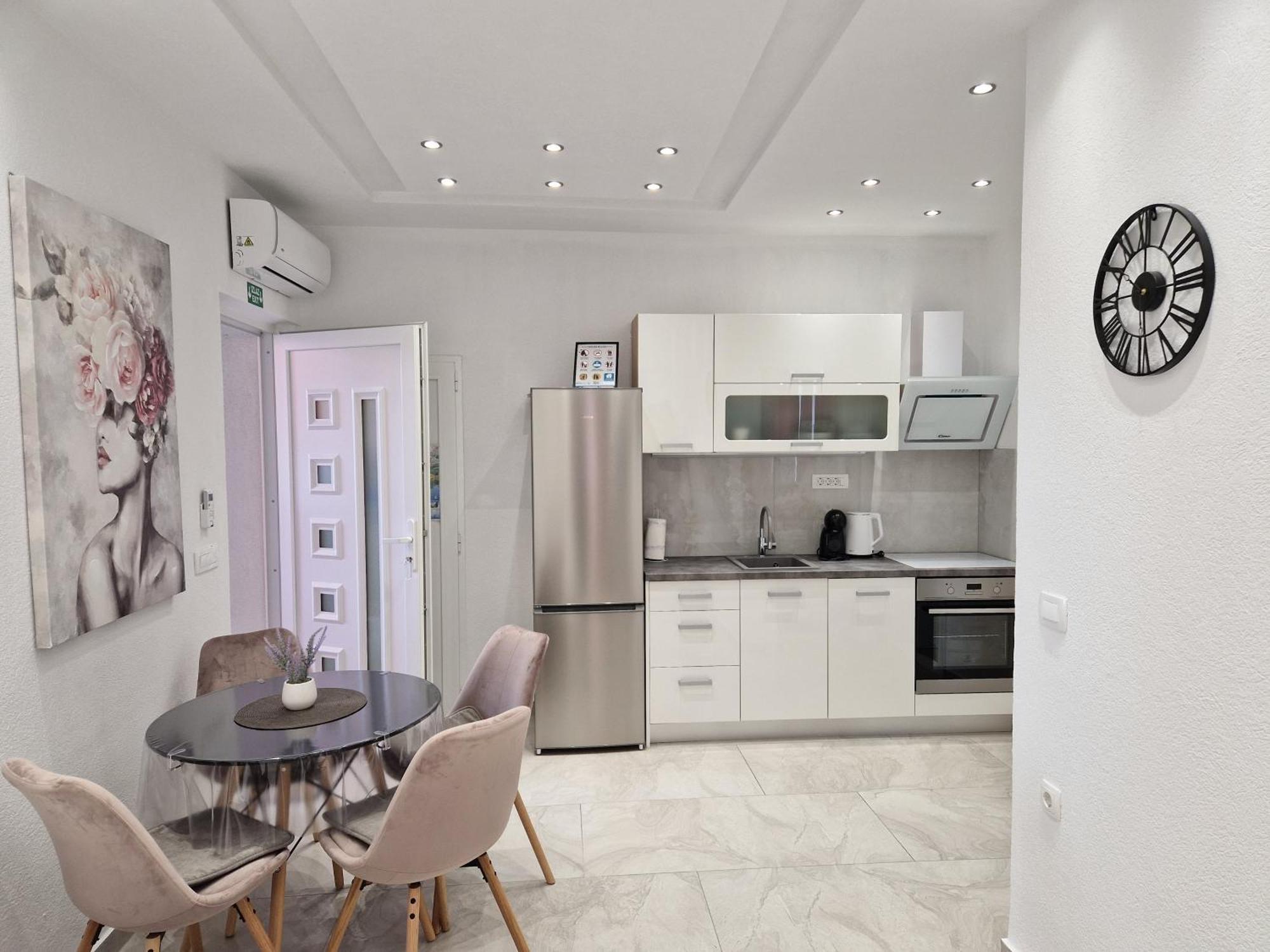 Apartmani Lavanda Centar Μακάρσκα Εξωτερικό φωτογραφία